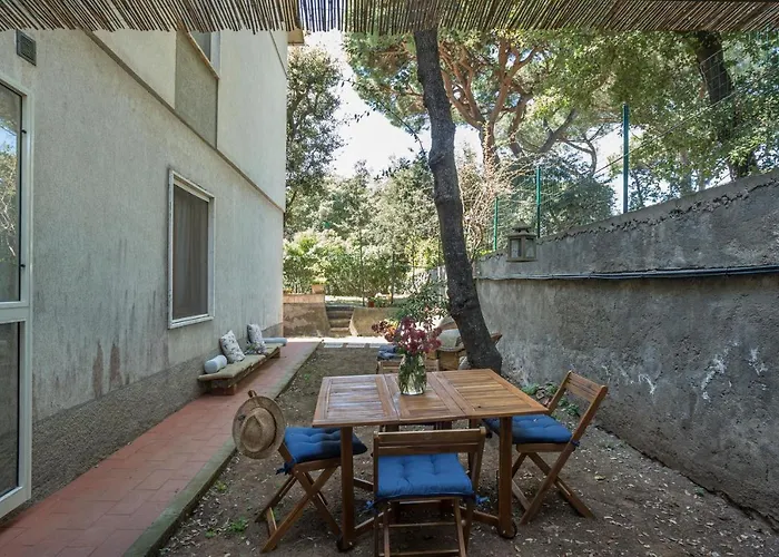 A Due Passi Dal Mare, Parcheggio E Giardino Lejlighed