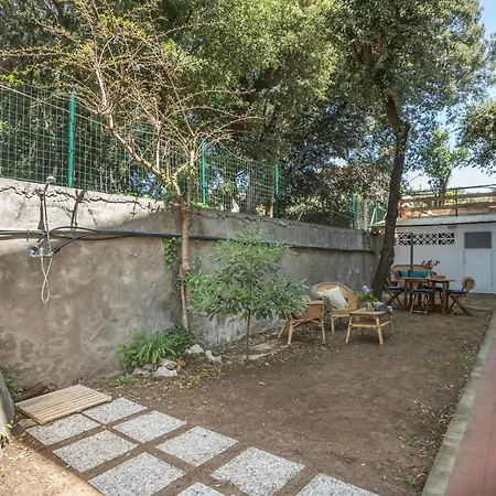 A Due Passi Dal Mare, Parcheggio E Giardino Apartmán San Vincenzo