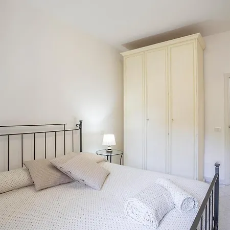 A Due Passi Dal Mare, Parcheggio E Giardino Apartmán *